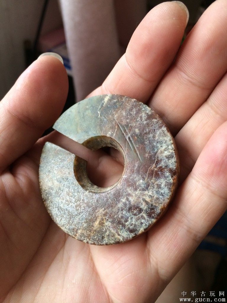 中式复古妆容画法教程 旗袍+复古红唇妆让你成为全场焦点:beat365官网