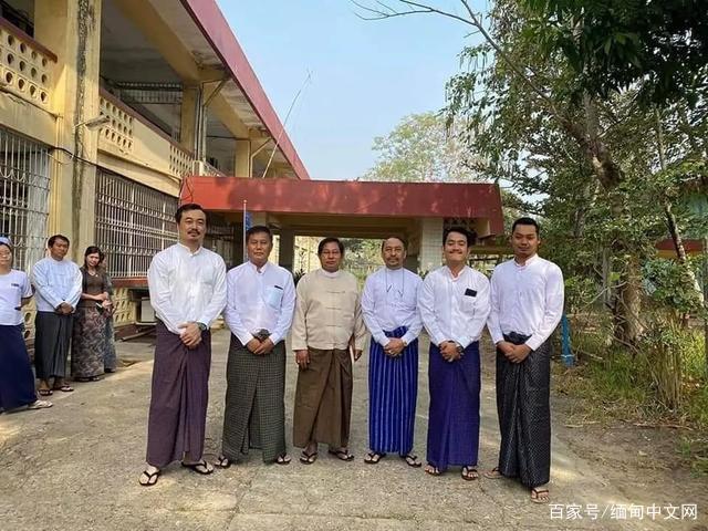 无论是从节目体现来看 综艺内幕来说 周奇墨淘汰都算说得已往-beat365亚洲体育官方网站(图4) beat365官网